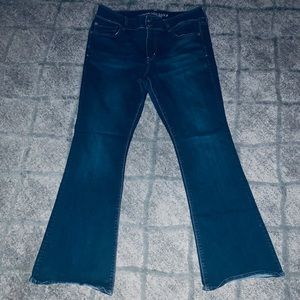 Woman’s American eagle jeans Size 18